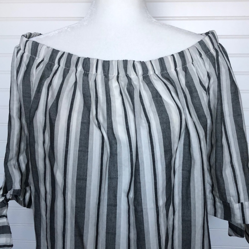 Tecera Off Shoulder White an Blue Top